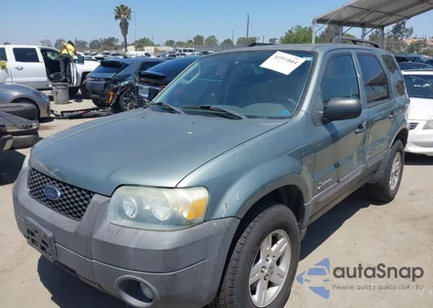 2007 Ford Escape Hybrid z USA, uszkodzony, nr VIN 1FMCU49H67KA31717
